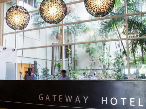 港威酒店 莫尔兹比港 外观 照片